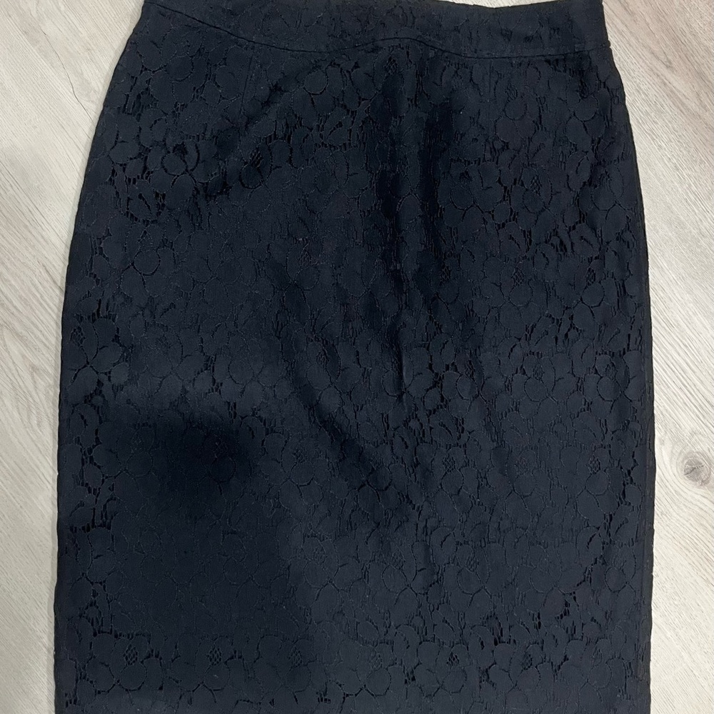 Halogen Black lace skirt 23” long